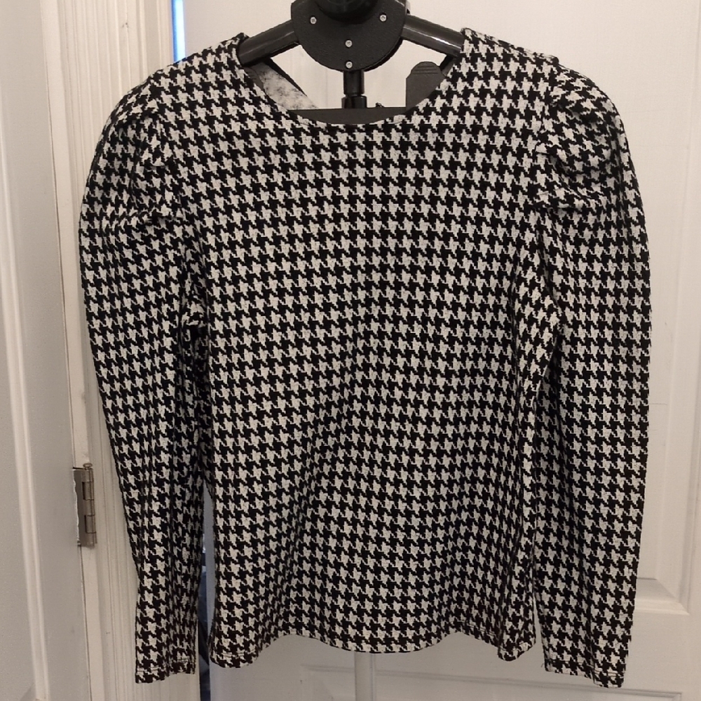 Who What Wear Monochrome Houndstooth Top